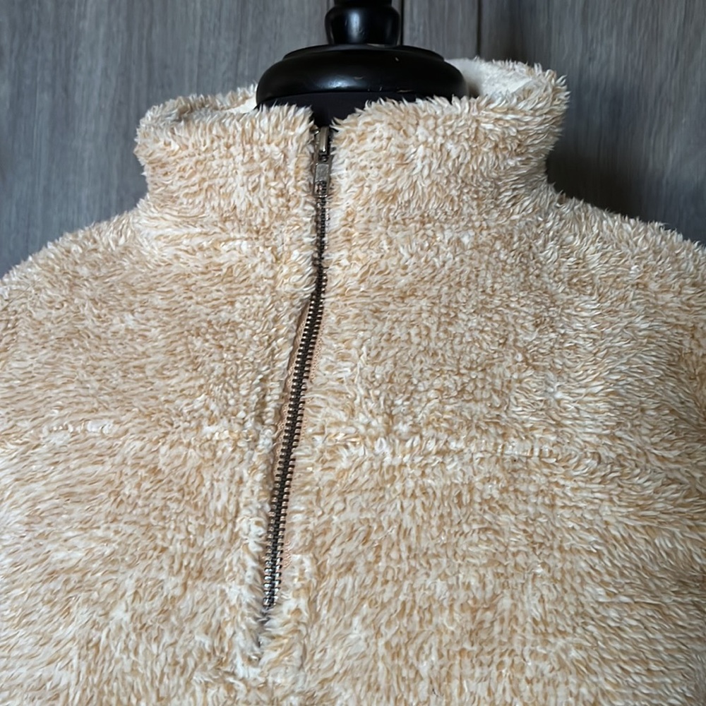 Umgee pullover sweater - Picture 2 of 13